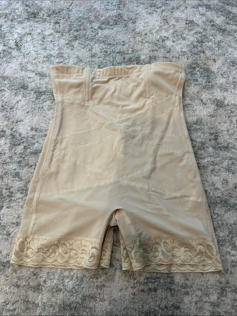 High-Waist Beige Shaping Shorts with Lace Trim